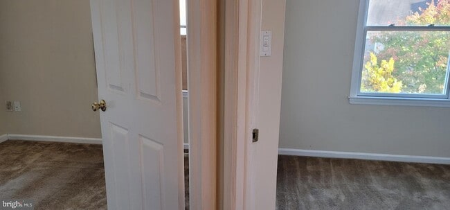 Building Photo - 4328 Dunwood Terrace