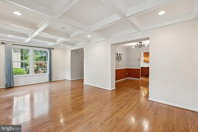 Building Photo - 7401 Willshire Hunt Ct