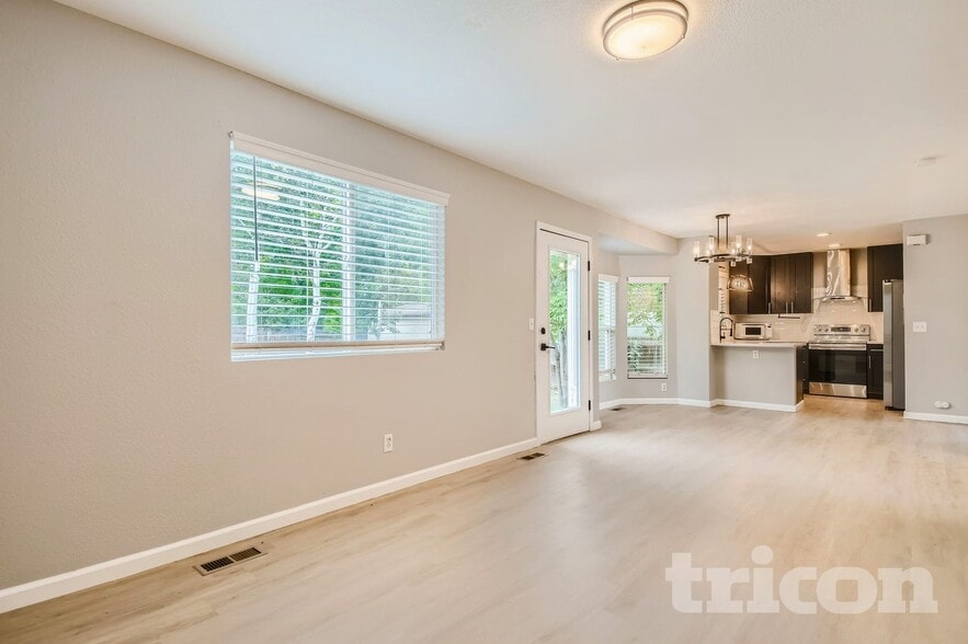 Building Photo - 2175 E 97th Dr