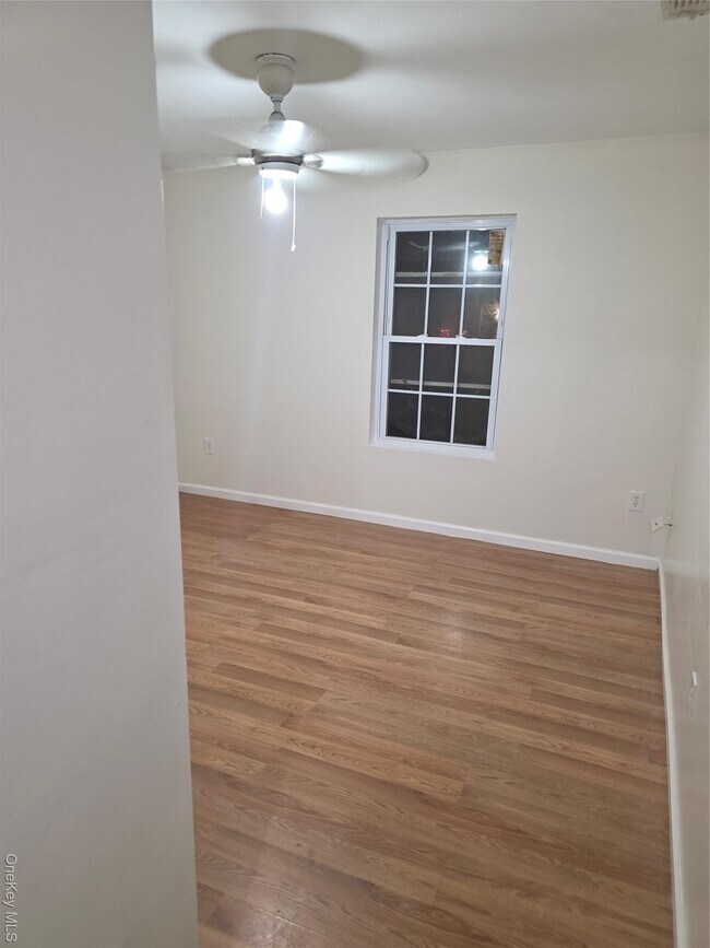 Building Photo - 22 Woodland St