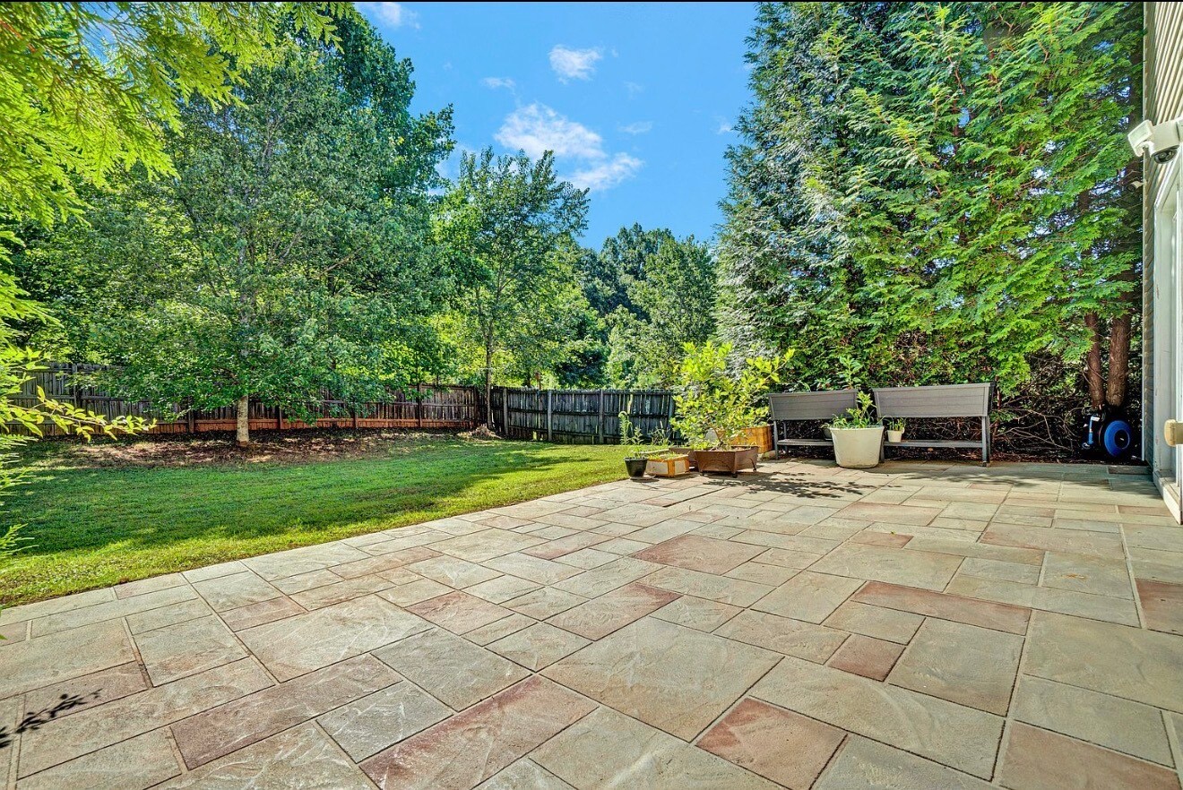 Building Photo - 257 Meadow Blossom Way