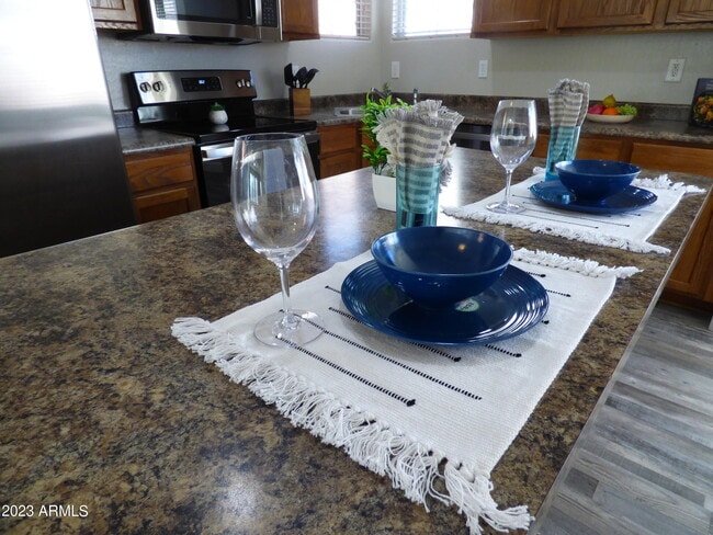 Building Photo - 1927 N 78th Dr