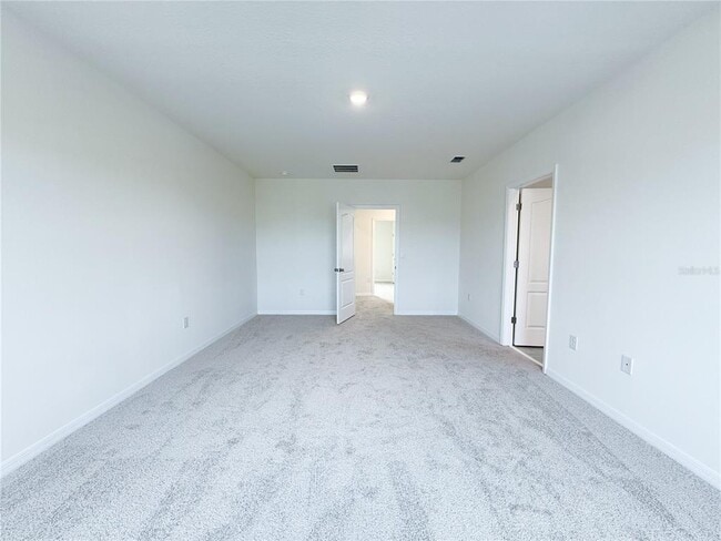 Building Photo - 2054 Tay Wes Dr