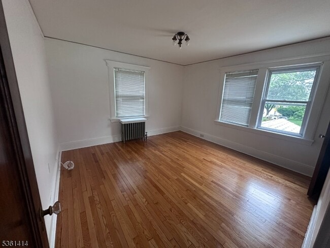 Building Photo - 208 W Midland Ave
