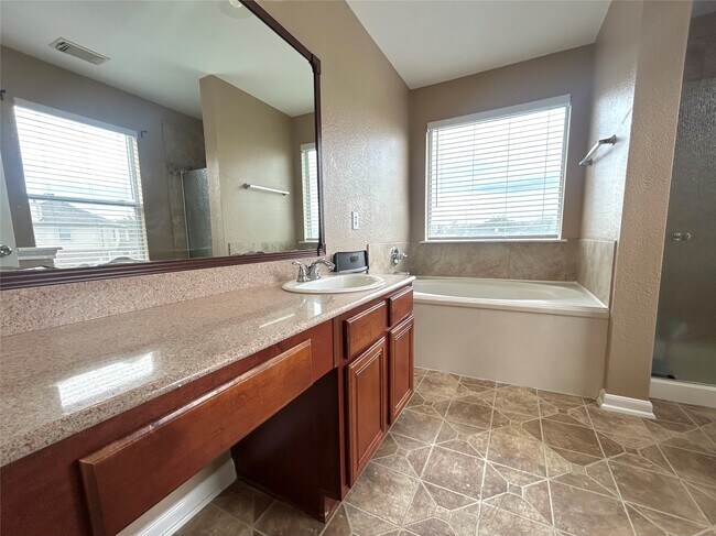 Building Photo - 6139 Springbrook Garden Ln