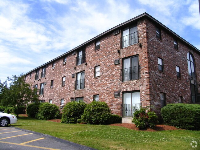 Oak Residences Lowell Ma