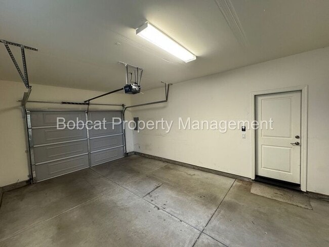 Building Photo - 1237 Correlli Ct