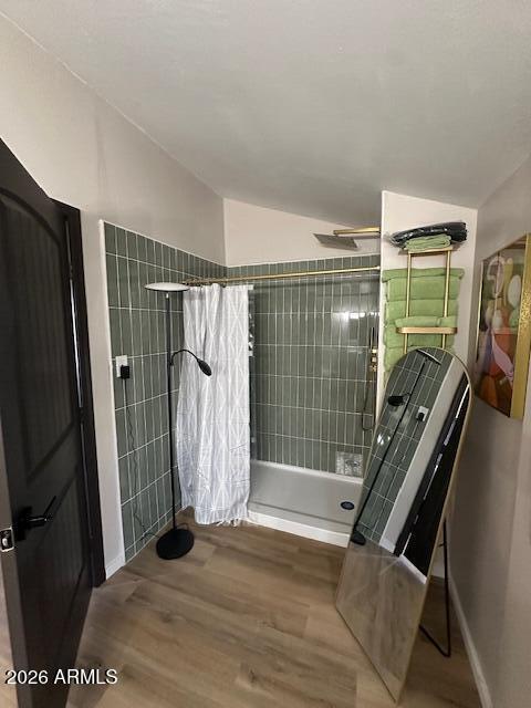 Building Photo - 1705 6th Green St