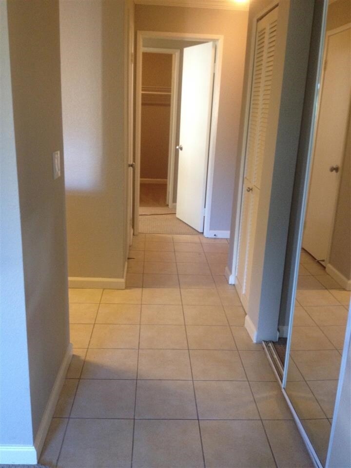 Building Photo - 3520 Lebon Dr