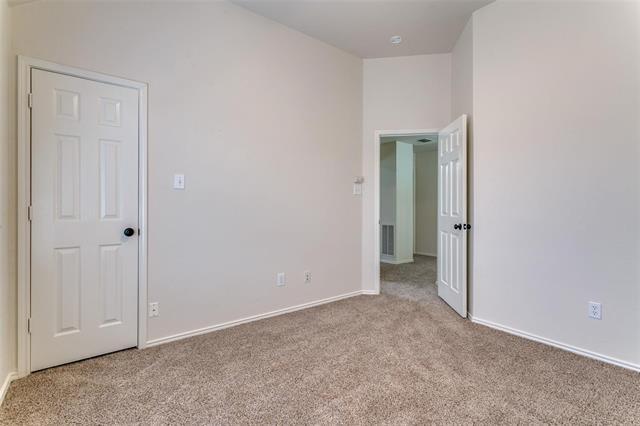 Building Photo - 1649 Bennington Dr