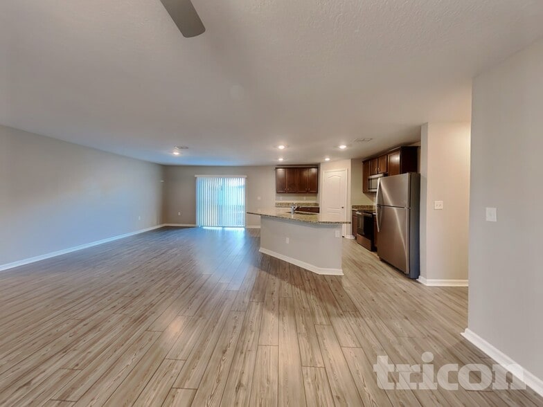 Building Photo - 44 Pritchard Dr