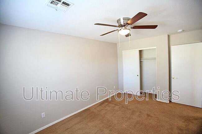Building Photo - 12441 W Rosewood Dr
