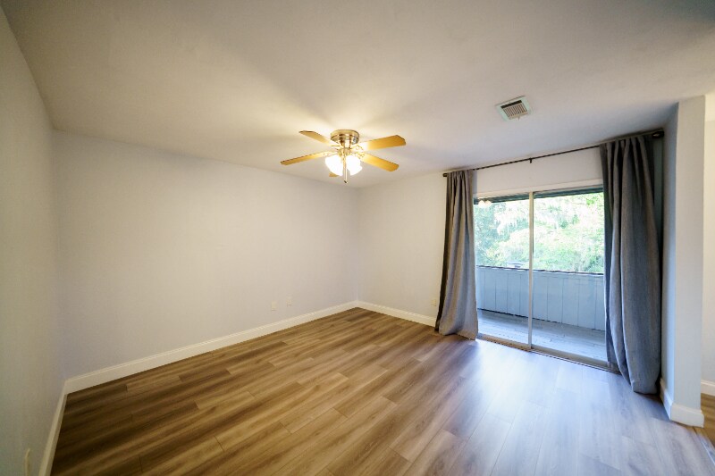 Building Photo - 4417 Rayfield Dr