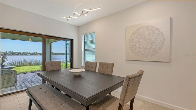Building Photo - 6476 Silverstar Dr