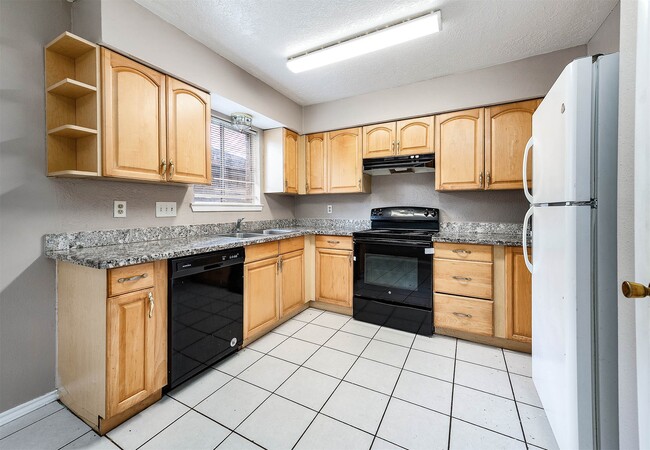 Building Photo - 4918 Quailgate Dr