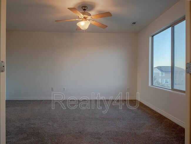 Building Photo - 13341 Copper Park Dr