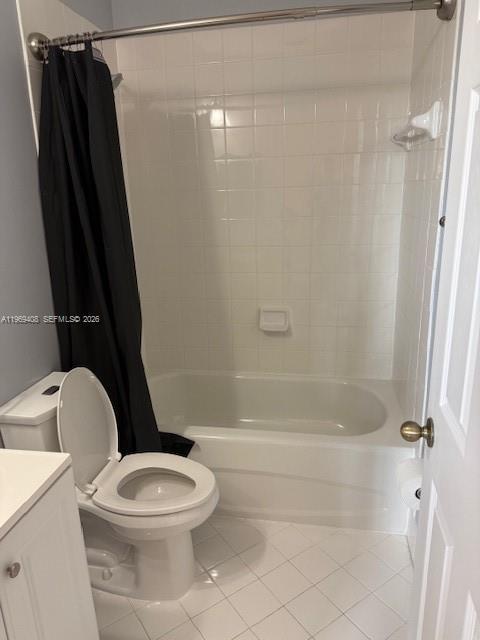 Building Photo - 2402 NE 41st Pl