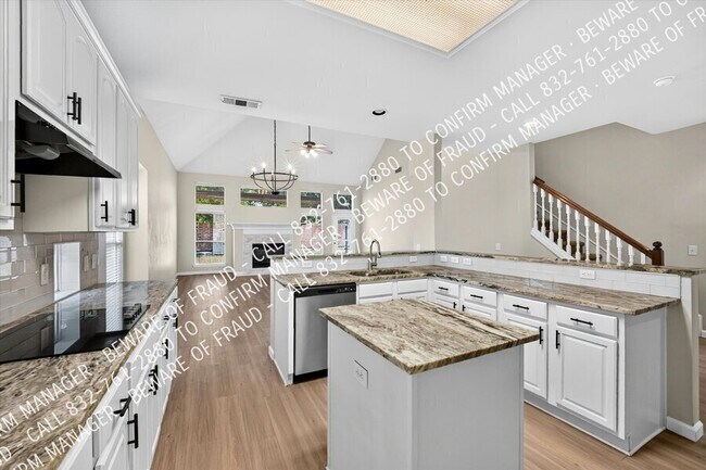 Building Photo - 11472 Blackhawk Dr