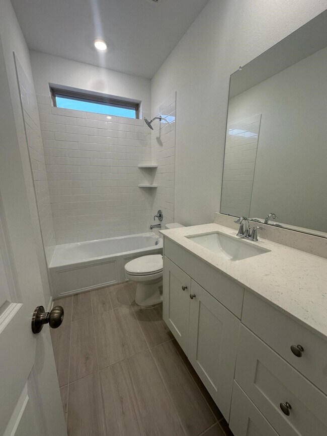 Building Photo - 27034 Golden Isle Ln