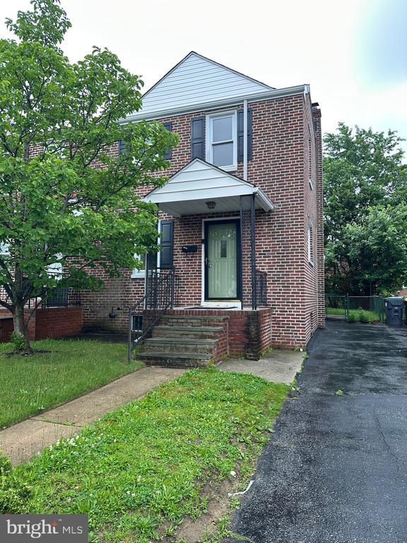 Building Photo - 1122 Coyne Pl