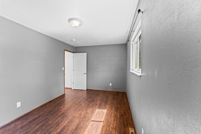 Building Photo - 4025 N Carefree Cir