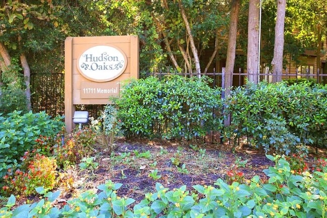 Building Photo - 11711 Memorial Dr