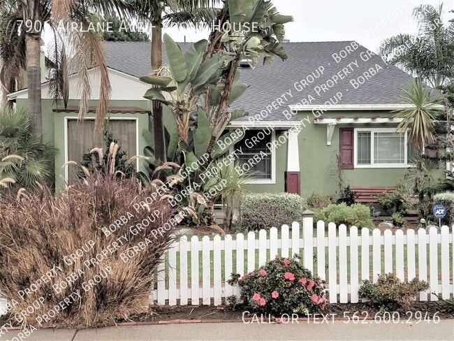 Primary Photo - 7906 Airlane Ave