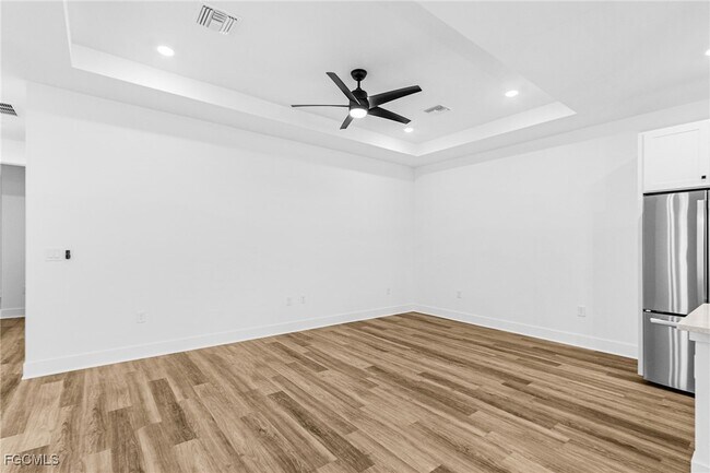 Building Photo - 3222 SW 15th Ave