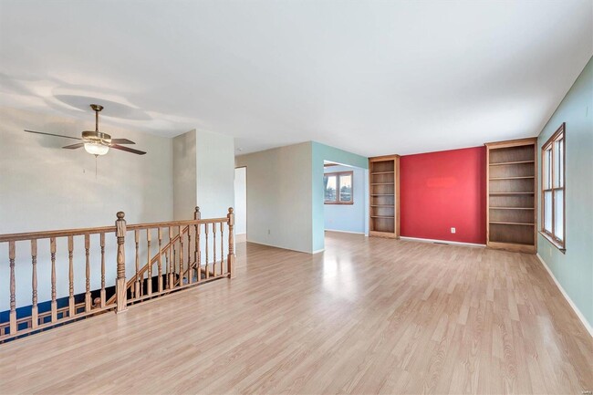 Building Photo - 5372 Chatfield Dr
