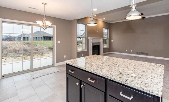 Building Photo - 5322 Harbor Town Dr