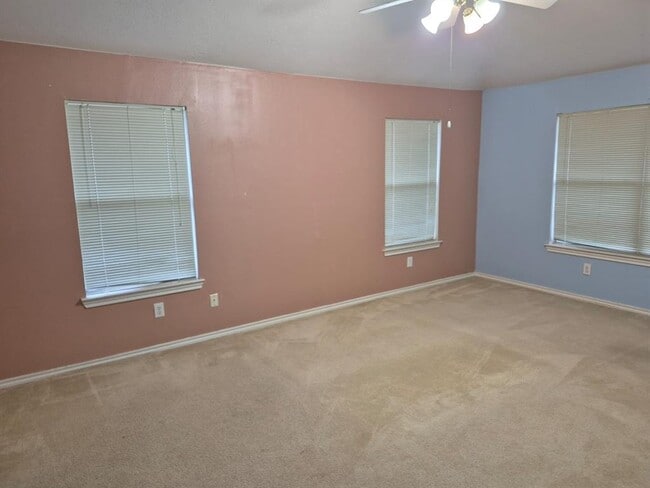 Building Photo - 3123 Aylesworth Ct