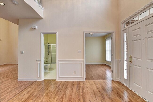 Building Photo - 3615 Ansley Park Dr