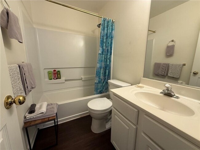 Building Photo - 1524 Cove Creek Cir