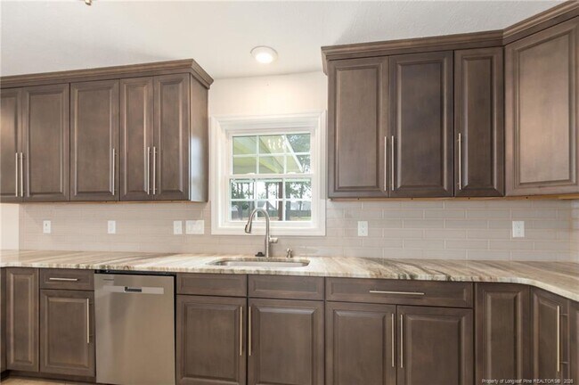 Building Photo - 114 Terrier Way