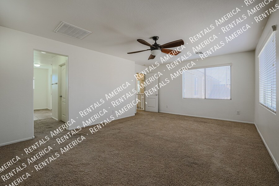 Building Photo - 2134 S Seton Ave