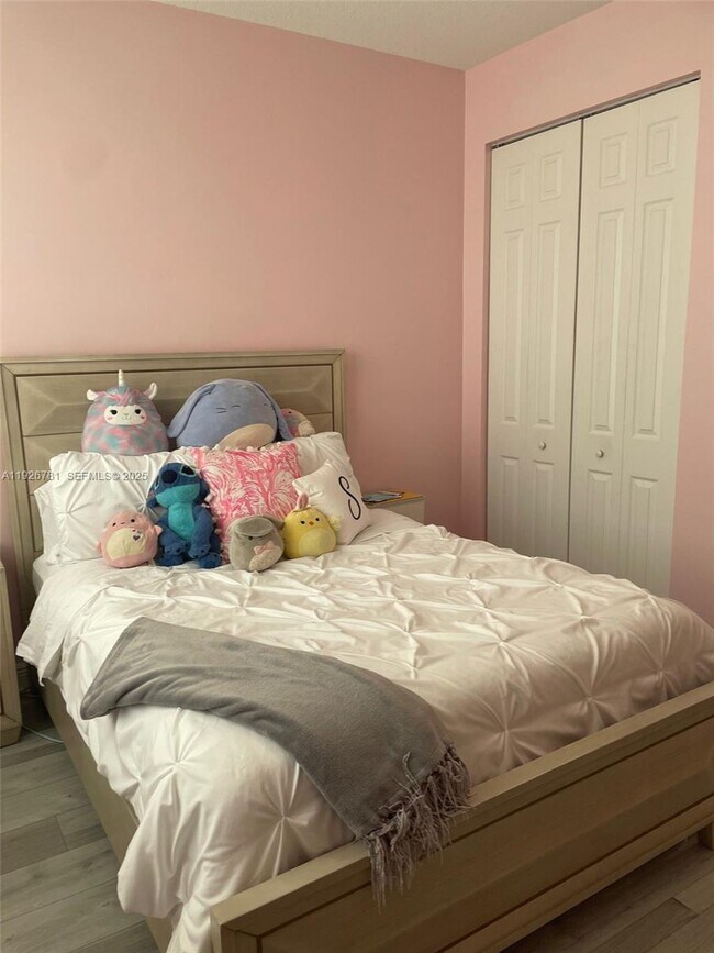 Building Photo - 3320 NW 84th Way