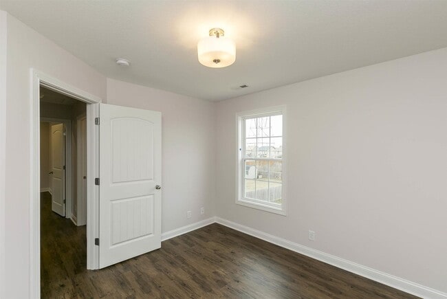 Building Photo - What a kitchen.