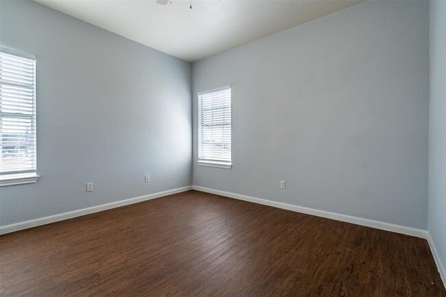 Building Photo - 311 Rawhide Loop