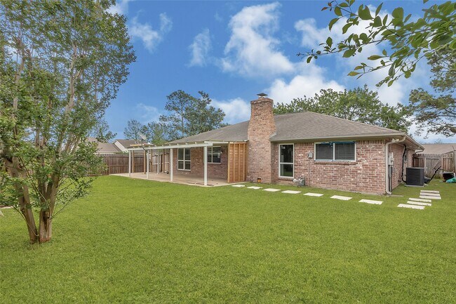 Building Photo - 10115 Kirkbluff Dr