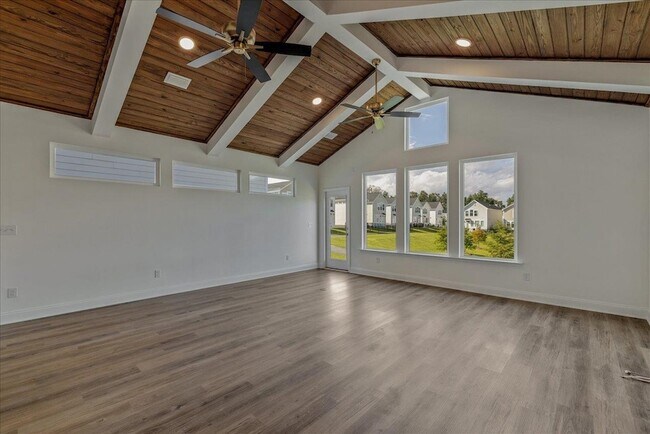 Building Photo - 5646 Native Oak Dr