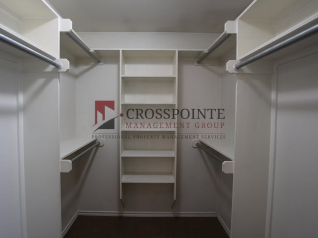 Building Photo - 2 Bed 1.5 Bath Townhome in Lindale!