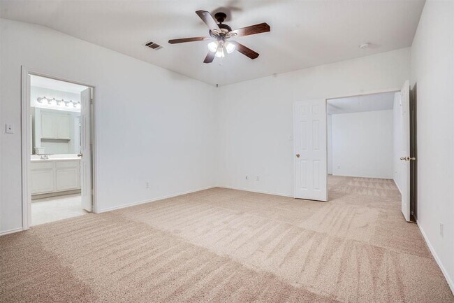 Building Photo - 3756 Top Rock Ln