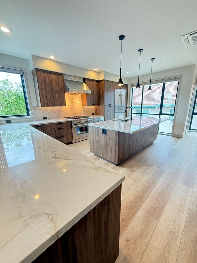 Building Photo - Brand new construction! 3 bedroom 3.5 bath end unit