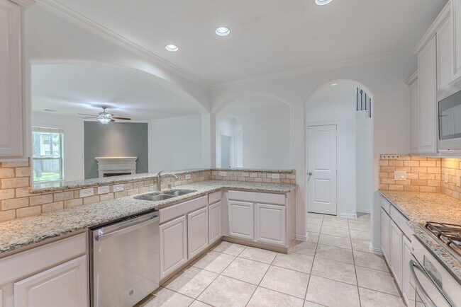 Building Photo - 54 N Marshside Pl