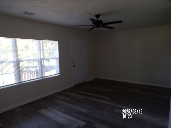 Building Photo - Move In Special: $200 off on The First Ful...