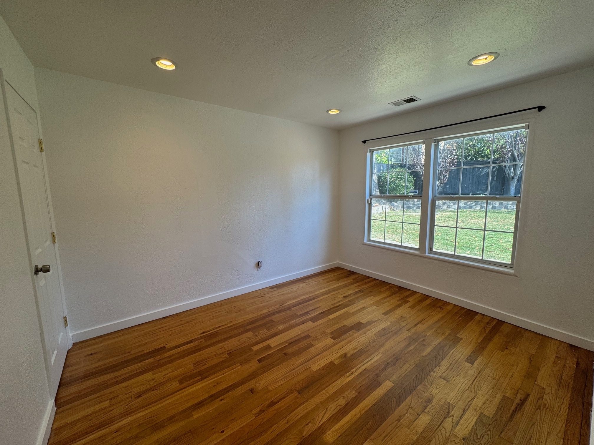 Building Photo - 1968 Manchester Rd