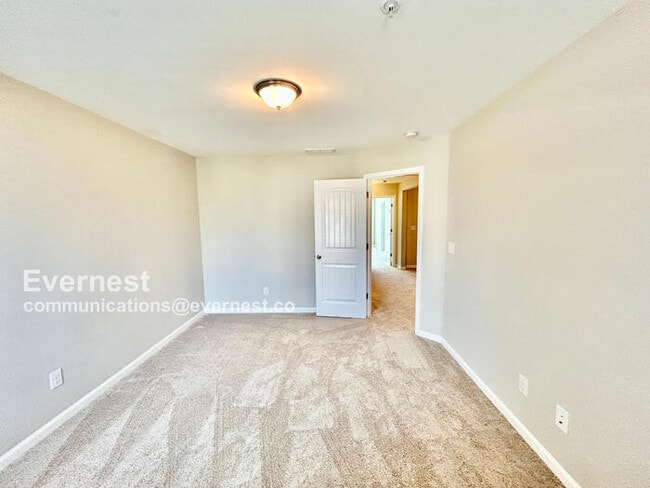 Building Photo - 1245 Fischer Trace