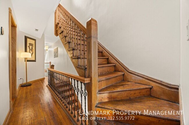 Building Photo - 4758 S Champlain Ave