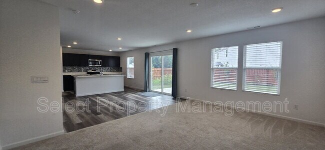 Building Photo - 4121 Luke Dr