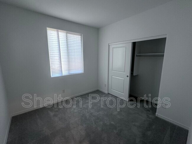 Building Photo - 14360 W Alameda Dr